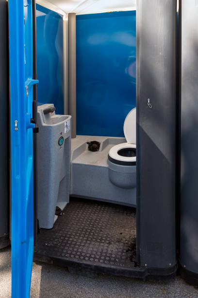 Portable Toilet Options We Offer in Centreville, VA